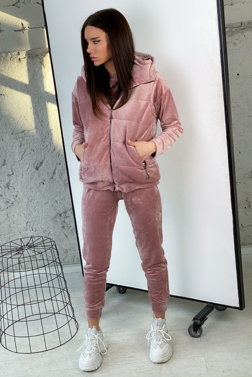 

Велюровый костюм из жилета, свитшота и джоггеров Фасон 30909_42-44 42-44