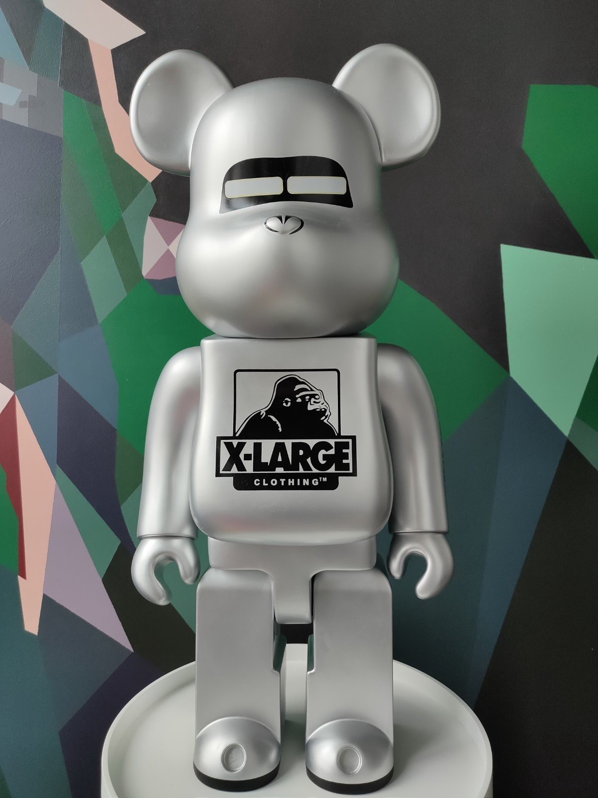 

Дизайнерская игровая фигура Беабрик Bearbrick Xlarge x Hajime Sorayama 1000% 70 см (106)