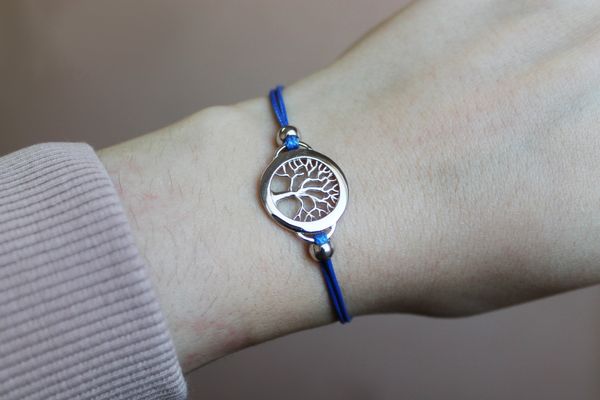 

Срібний браслет з синьою ниткою "Tree Year"
