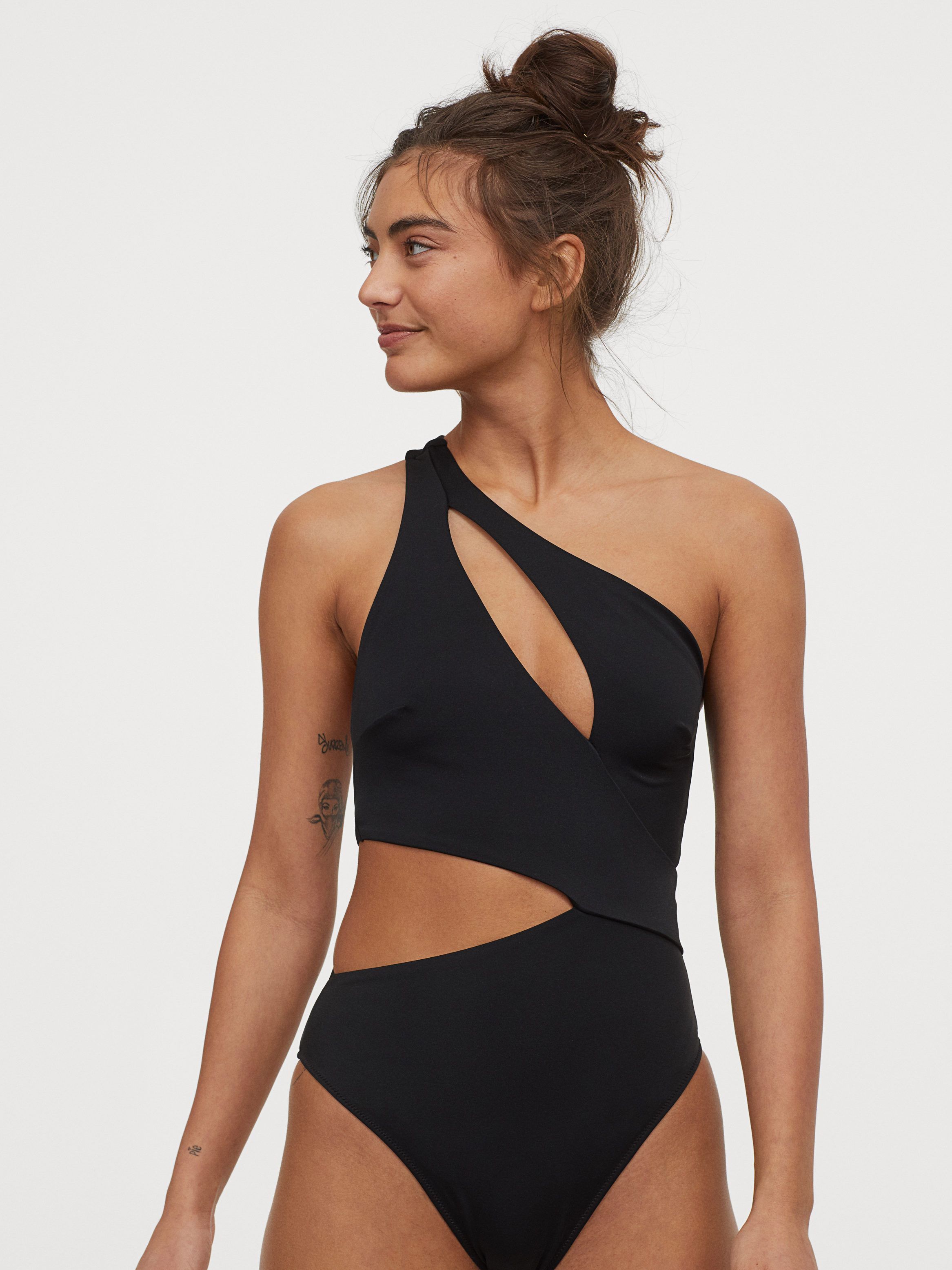 

Купальник слитный женский H&M 0853389-1 44 Черный