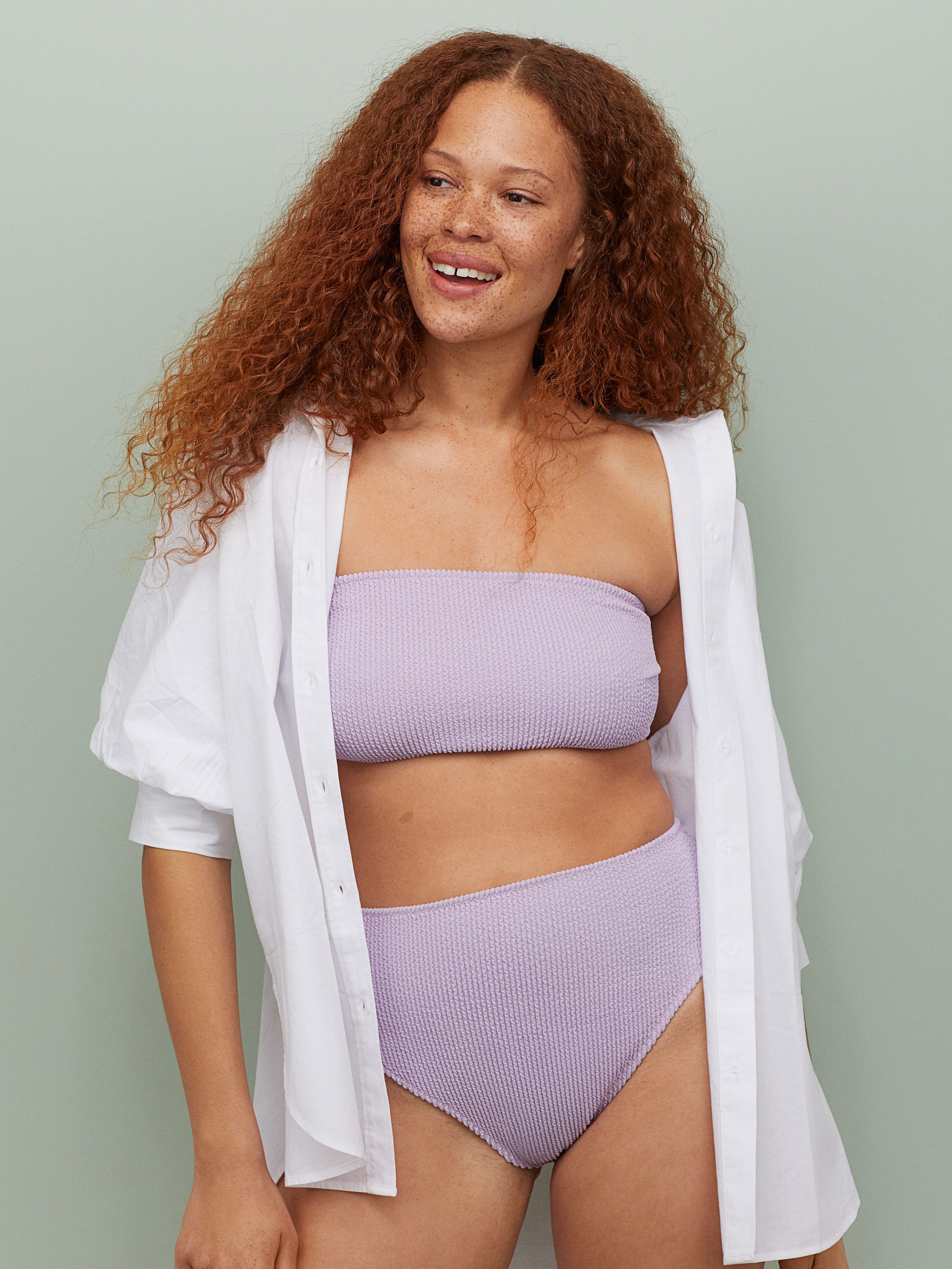 

Верхняя часть купальника H&M 04-0854678-005 38 Сиреневая