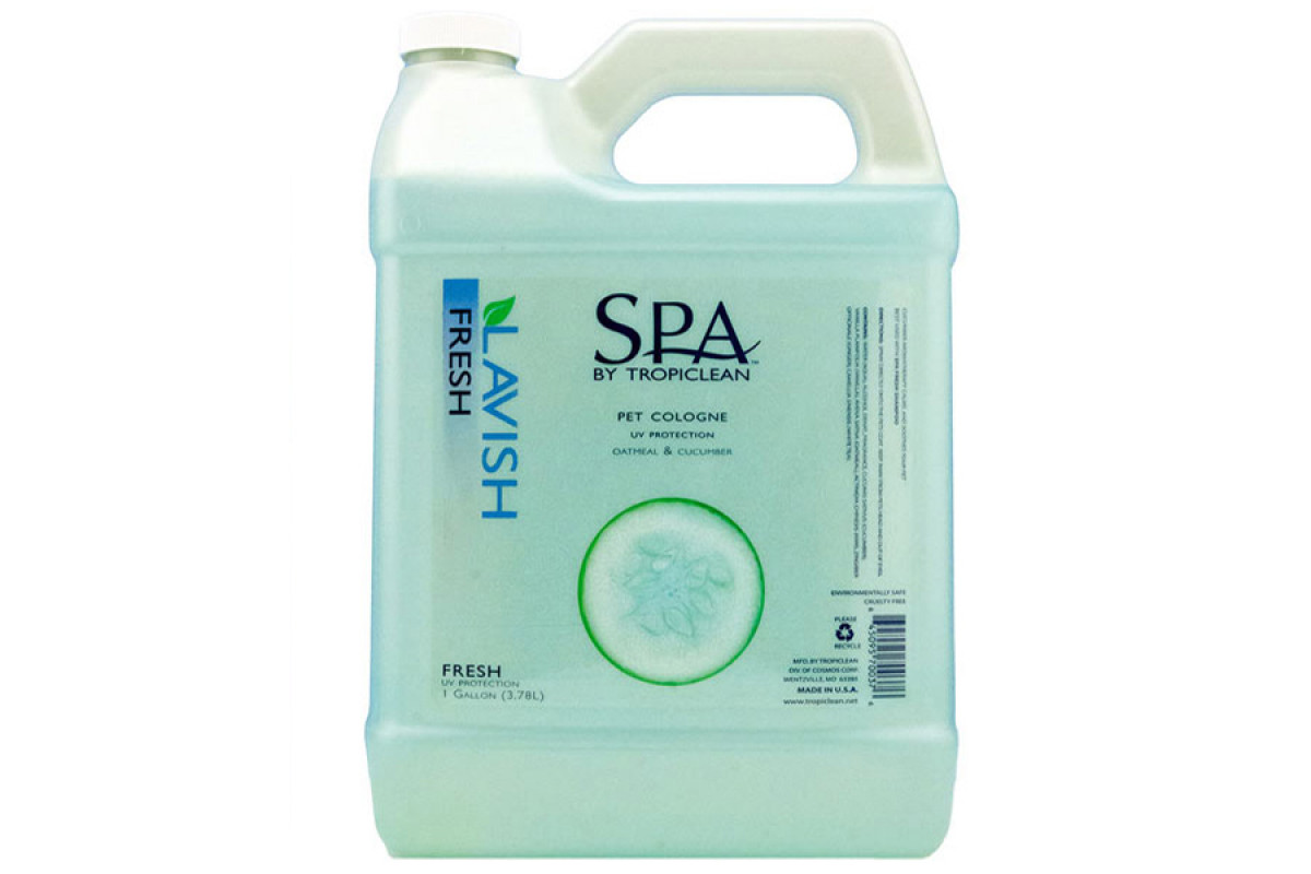 

Шампунь TropiClean SPA Fresh Pet Свежесть очищающий для собак и котов 3.8 л