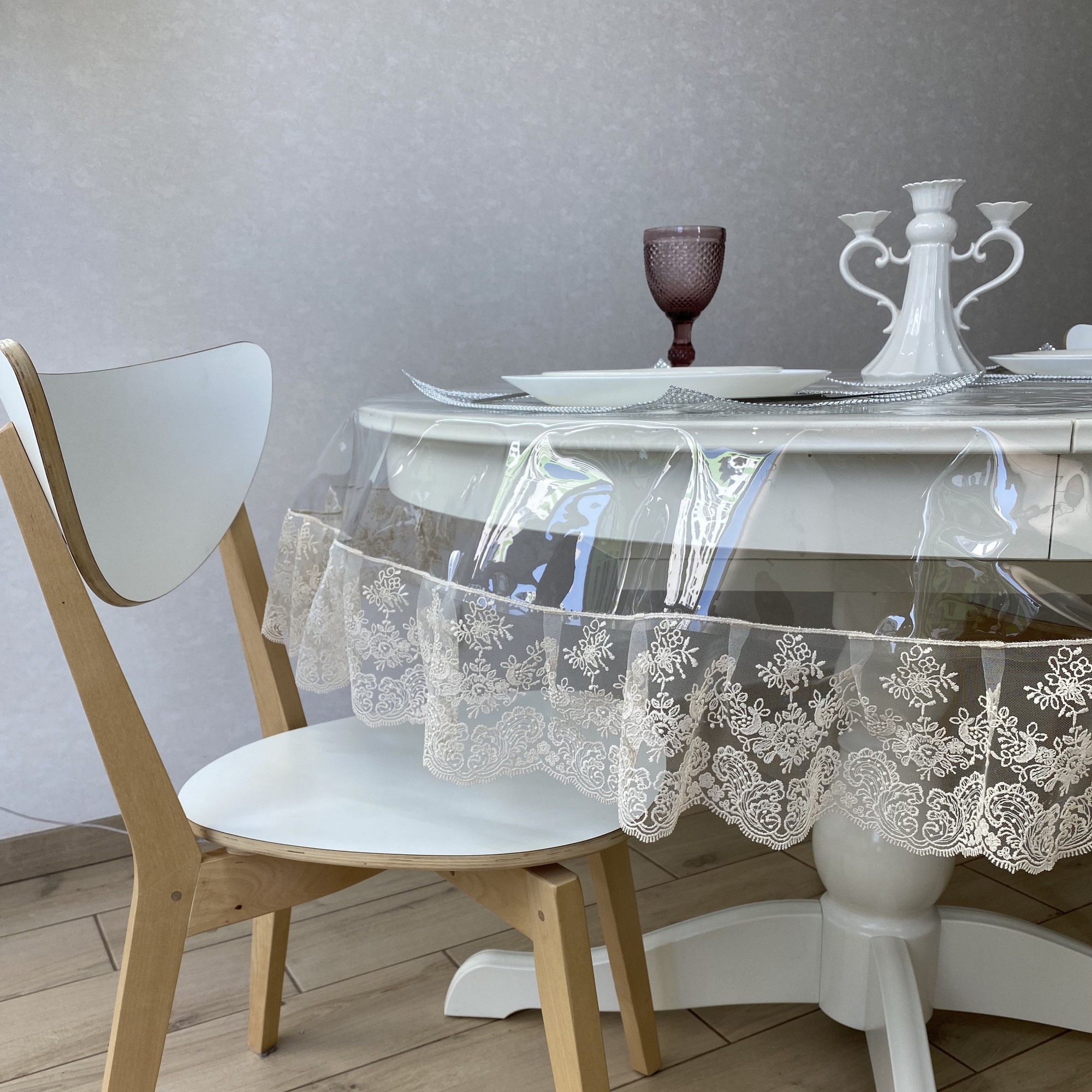 

Силиконовая Скатерть с кружевом кремовый блюмарин 170x130 см