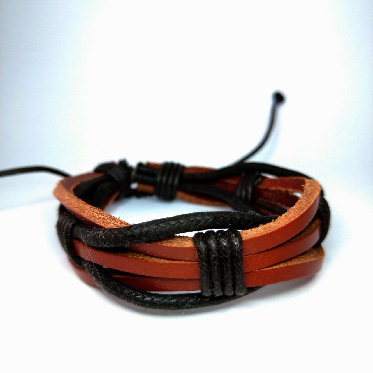 

Кожаный плетеный многослойный браслет фенечка коричневый KB-13