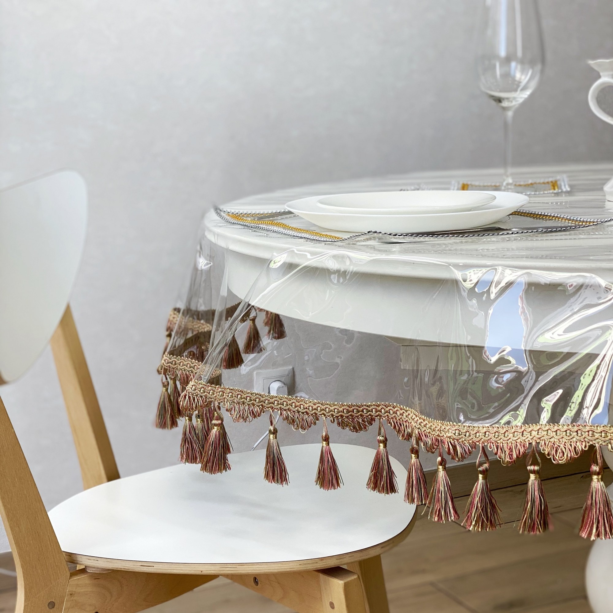 

Силиконовая Скатерть с песочной бахромой 270х130 см