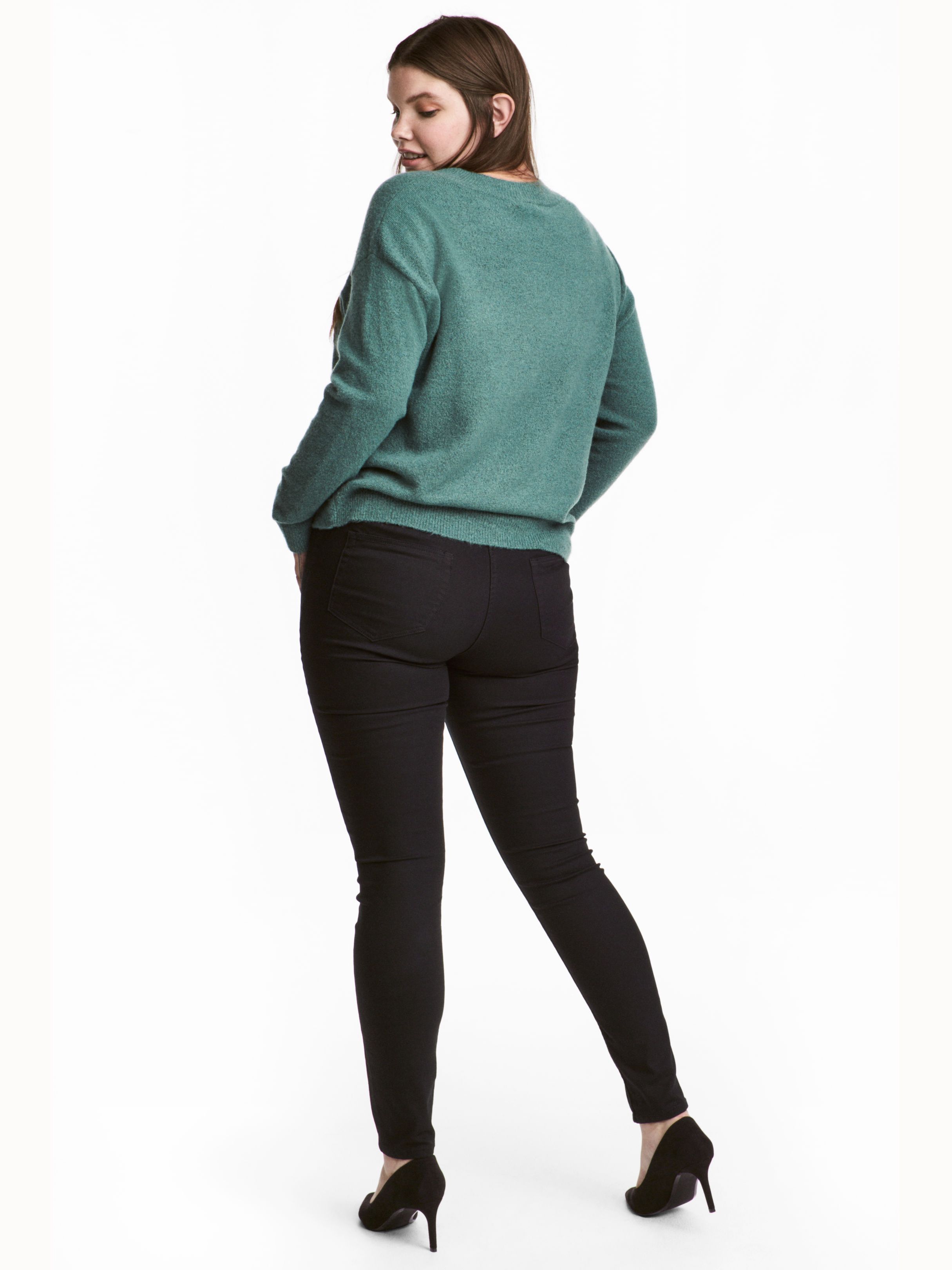 

Брюки H&M 2996686-AAAD 44 Черные