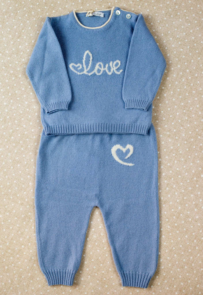 

Костюм кашемировый Love In Kyo Love синий 68 см.