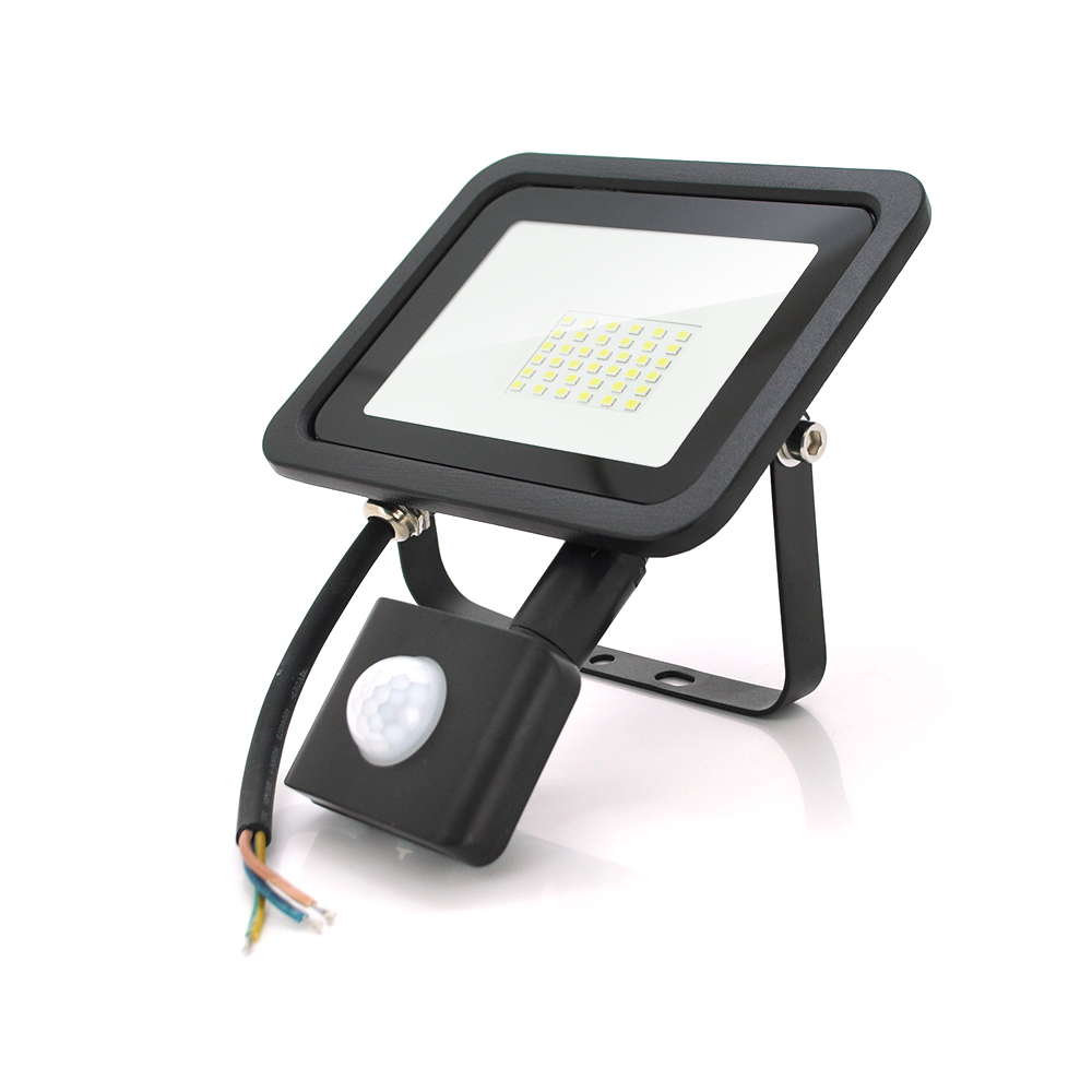 

Прожектор SLIM SENSOR LED RITAR RT-FLOOD/MS30A, 30W, 36xSMD2835, IP65, 3000Lm, 6500K (100%), PF>0.9 Ra>70, 185*200*25mm