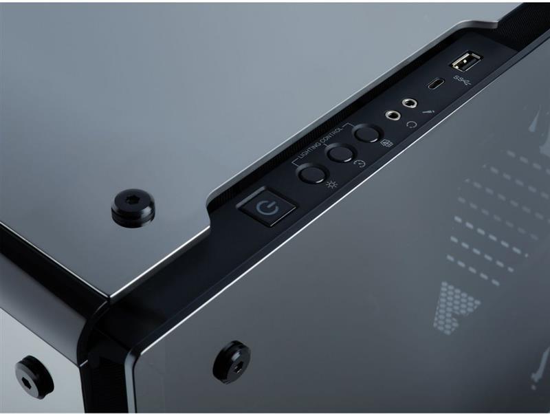 

Корпус Corsair Crystal 570X RGB Mirror Black (CC-9011126-WW) без БП