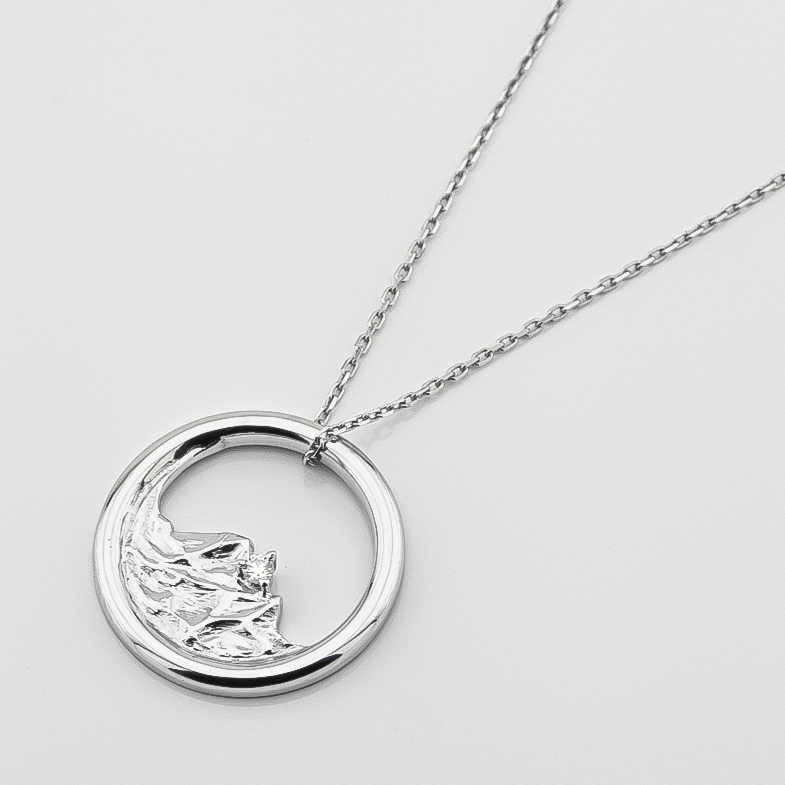 

Золотое колье Горы с бриллиантом 14086-2dia Диамант, 45 размер