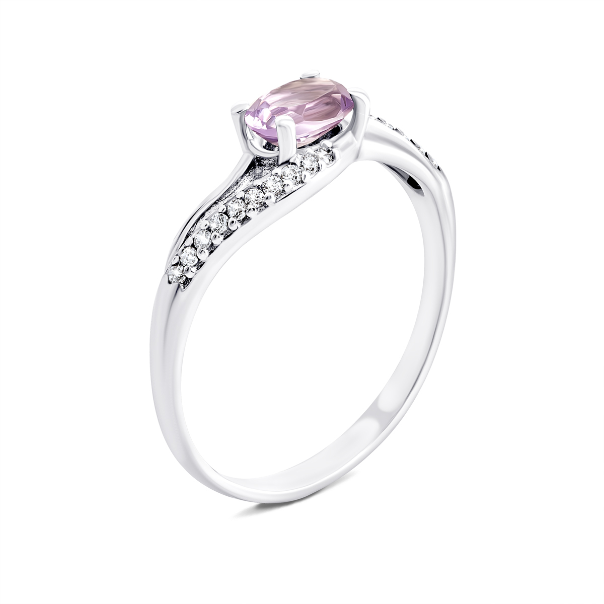 

Серебряное кольцо с аметистом и фианитами 17 размер 1489/1р-AMET