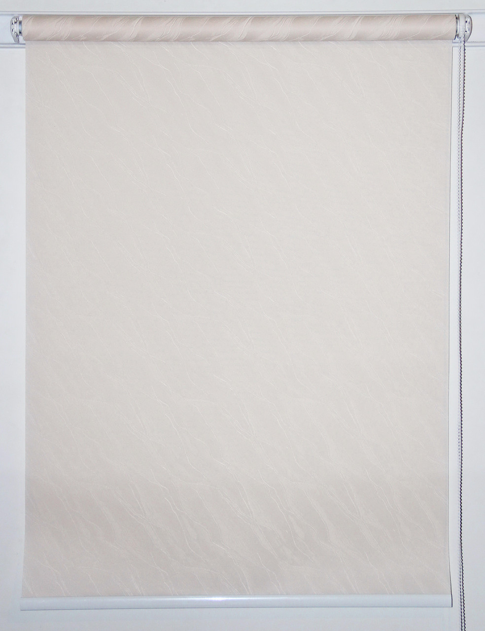 

Рулонная штора Miranda Вода 140*150 см Слоновая кость В-1834