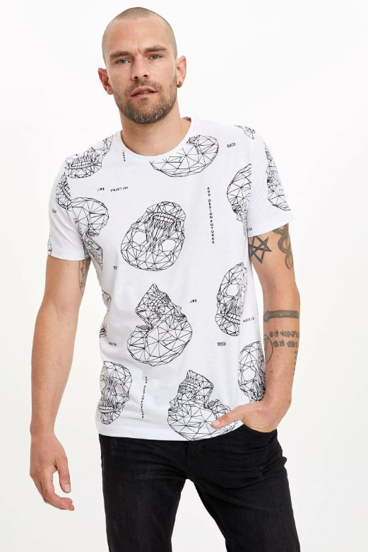 

Футболка Defacto с черепами Design Futures  Белая (DeF T-shirt -7012-3, Футболка Defacto с черепами Design Futures XL Белая (DeF T-shirt -7012-3)