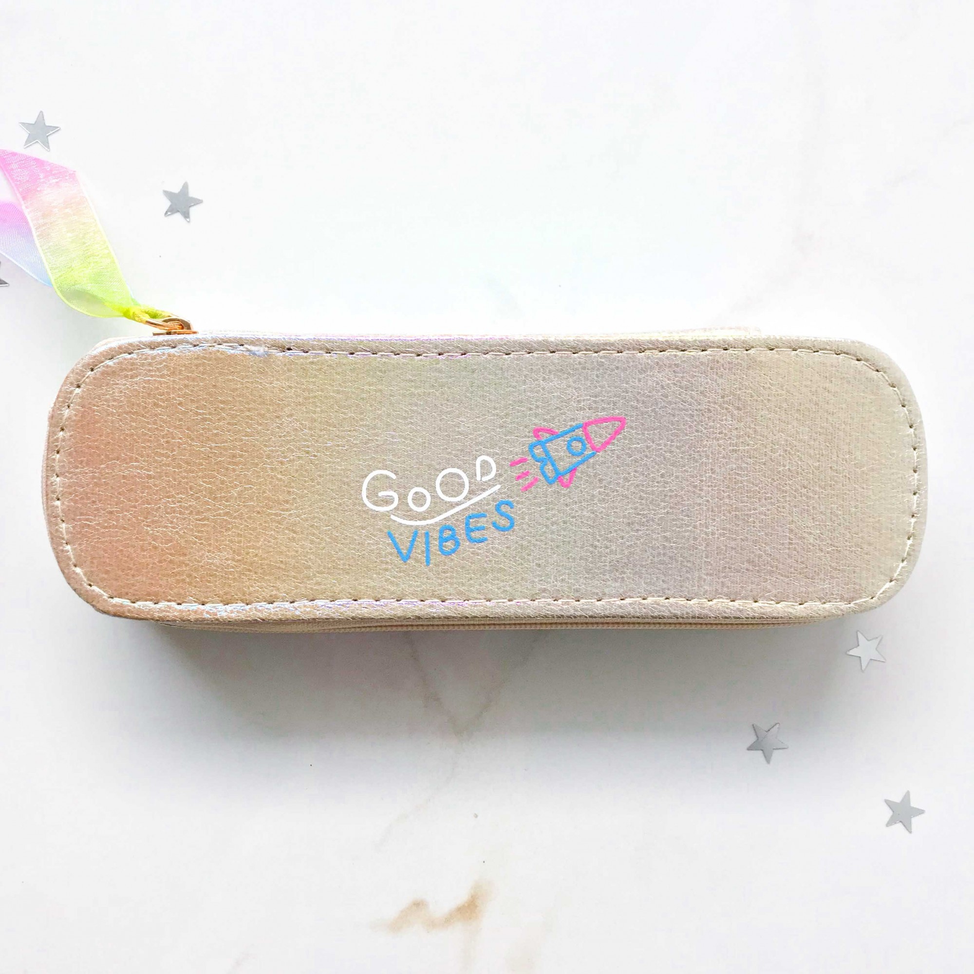 

Пенал Poof Poof "Magical holographic" золотой