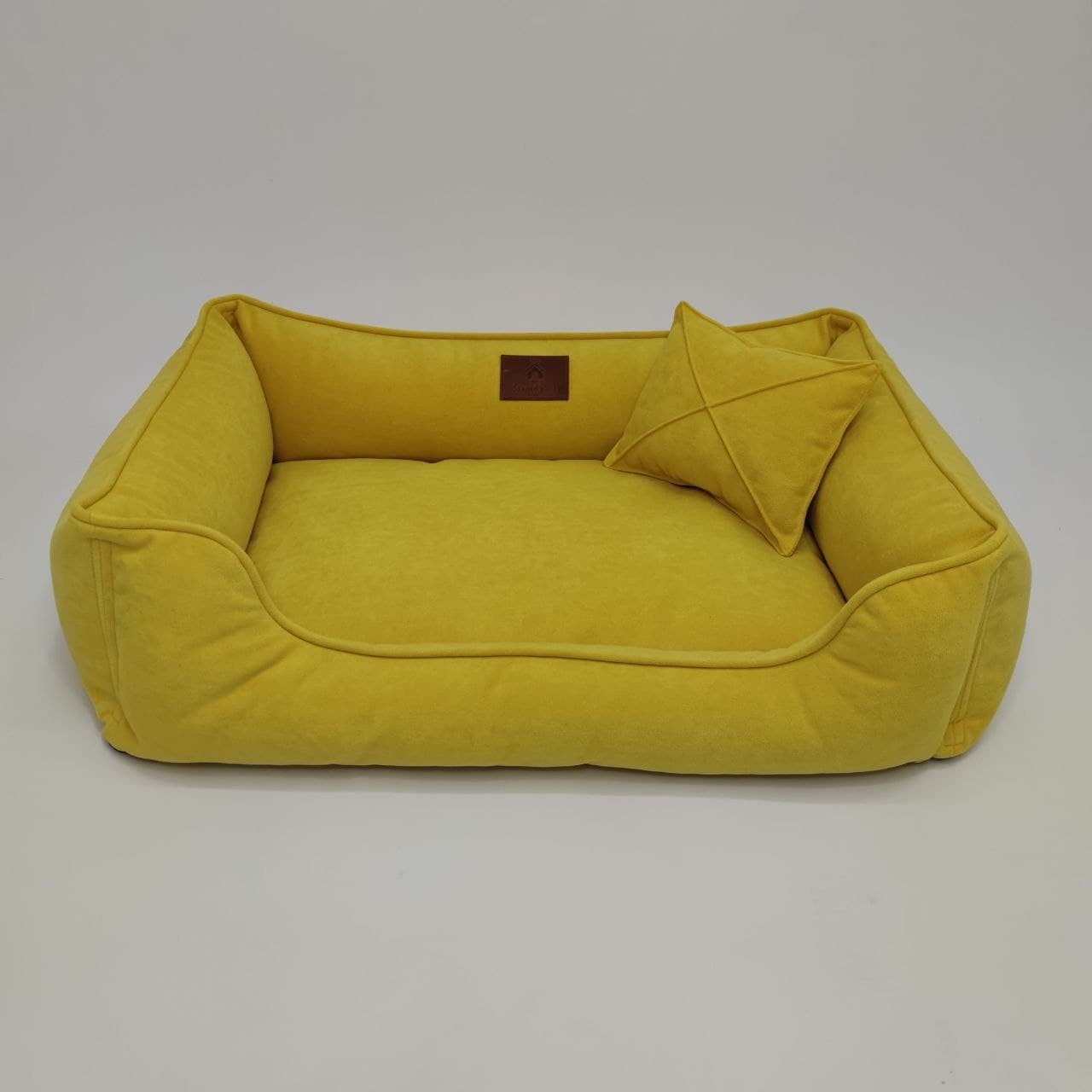 

Лежак для собак Mamo pets Comfortable Divotex Omega Велюр S (60x45x18) Yellow