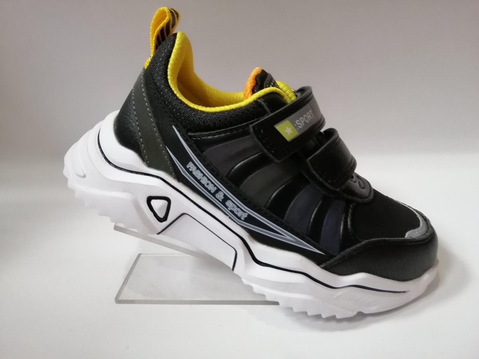 

Кроссовки для мальчика Weestep 810253587 BK чёрные р.32-20,5 см