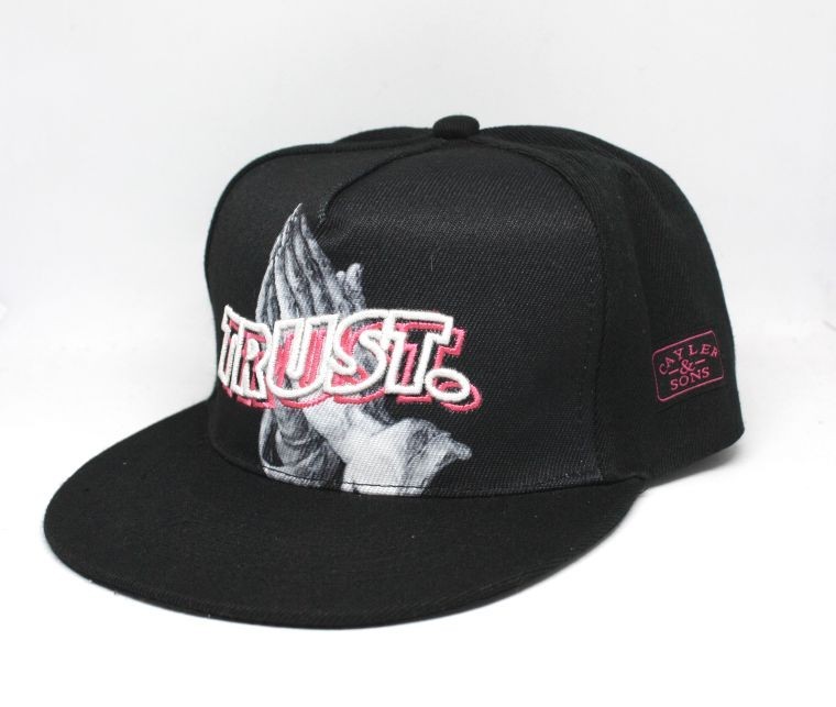 

Чоловіча бейсболка snapback SM055