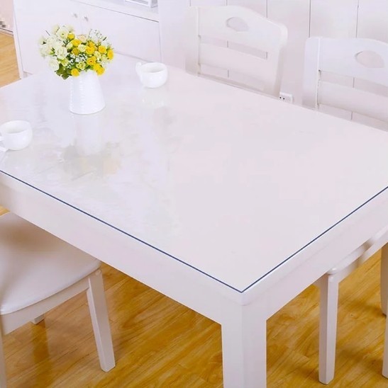 

Скатерть мягкое стекло Силиконовое покрытие Soft Glass Защита для мебели 3.8х1.4 м (толщина 1.5 мм) Прозрачная