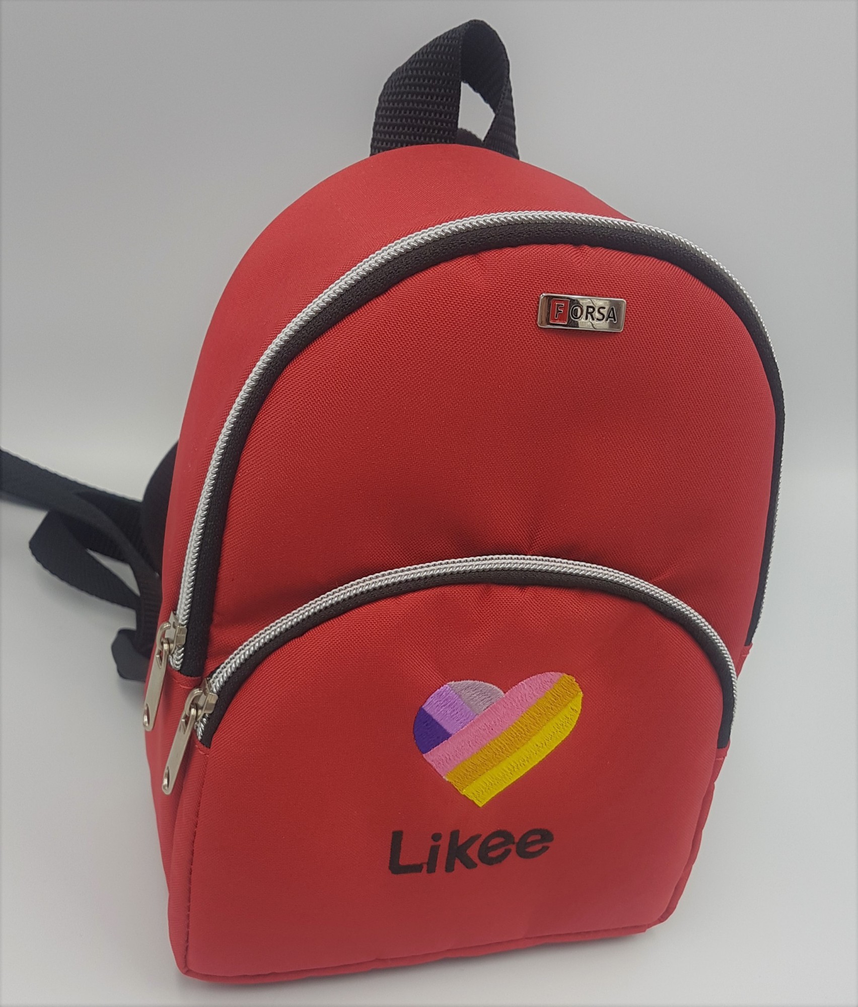 

Рюкзак Лайк Маленький рюкзак LIkee красный с вышивкой Forsa