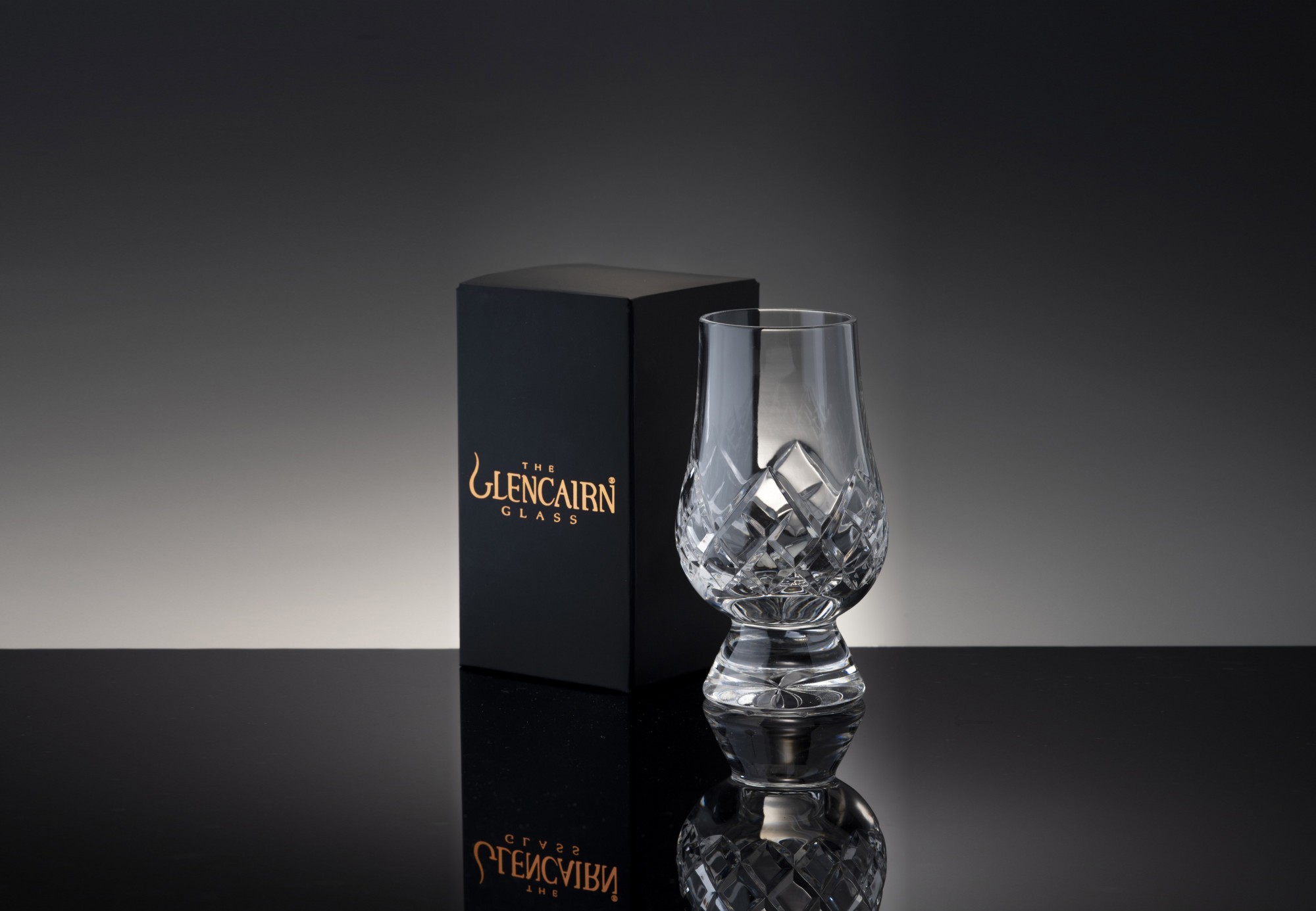 

Бокал для виски Glencairn Glass Cut Crystal 200 мл 1 шт в подарочной упаковке