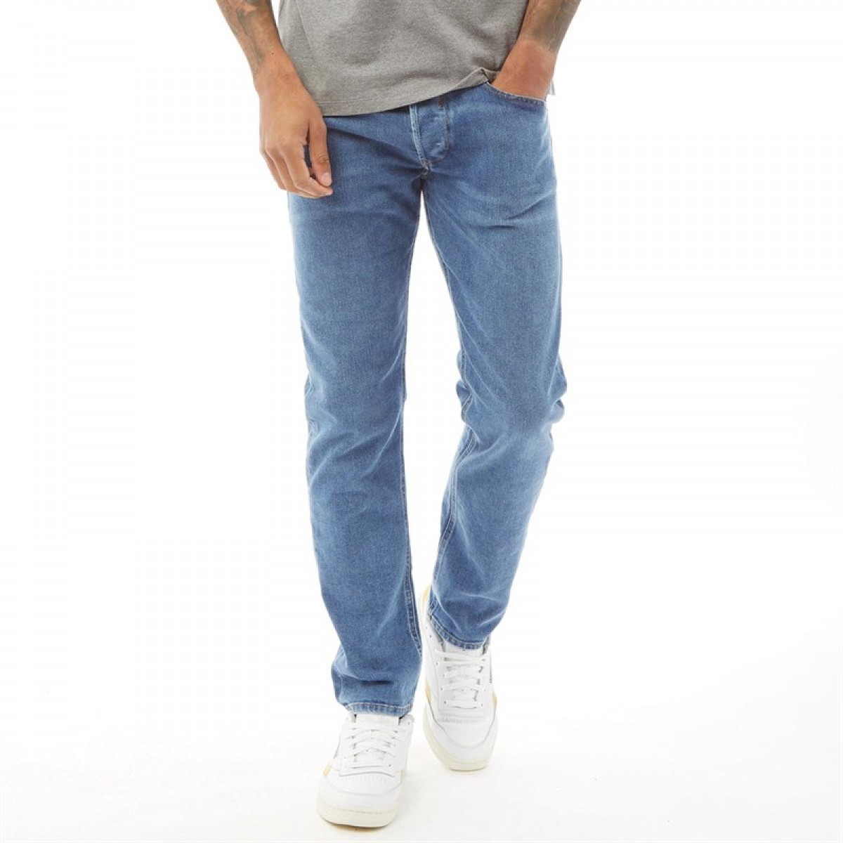 

Джинсы Diesel Belther-R R48RA Regular Slim Tapered Fit Blue Blue, 31W 32L