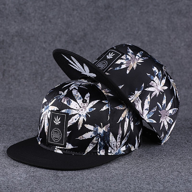 

Чоловіча бейсболка snapback SM01