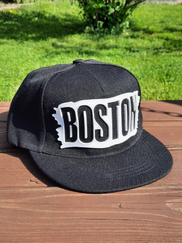 

Чоловіча бейсболка snapback SM019