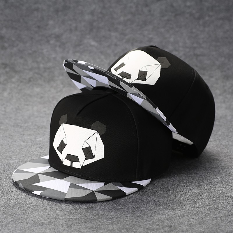 

Чоловіча бейсболка snapback SM06