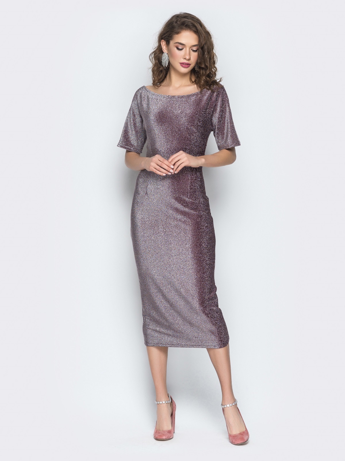 

Платье Molegi 16068502144 44 бордо