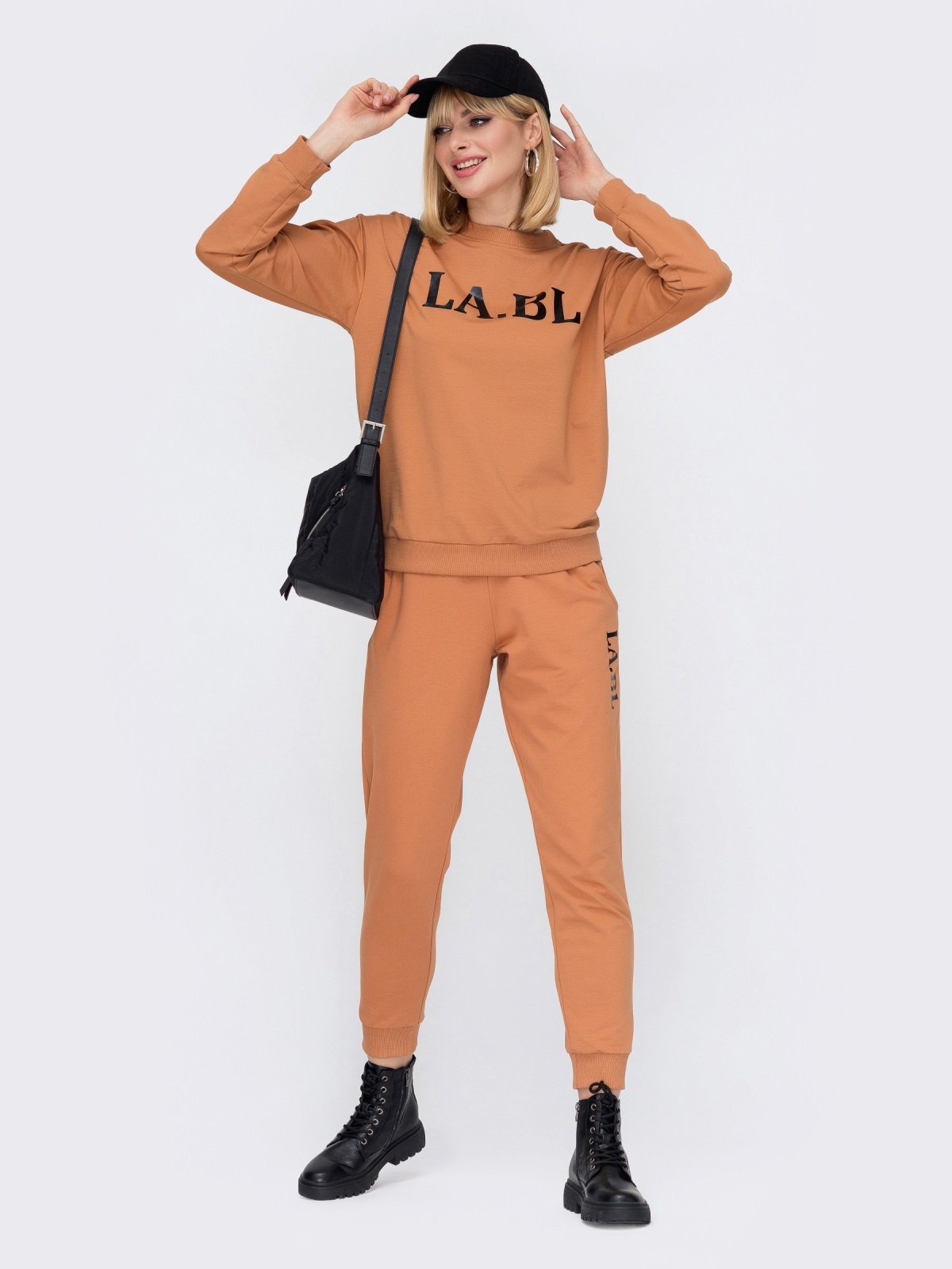 

Костюм Molegi 14012230115052 50-52 терракотовый