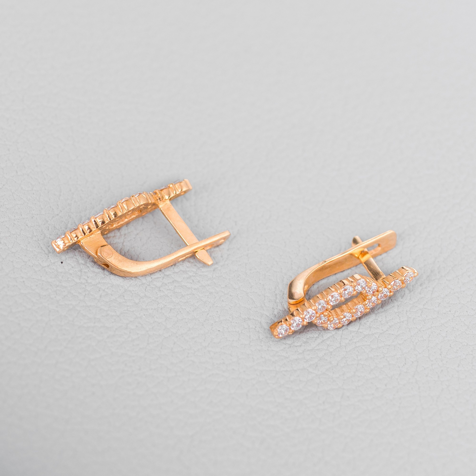 

Серьги из красного золота с куб. циркониями ГП40987