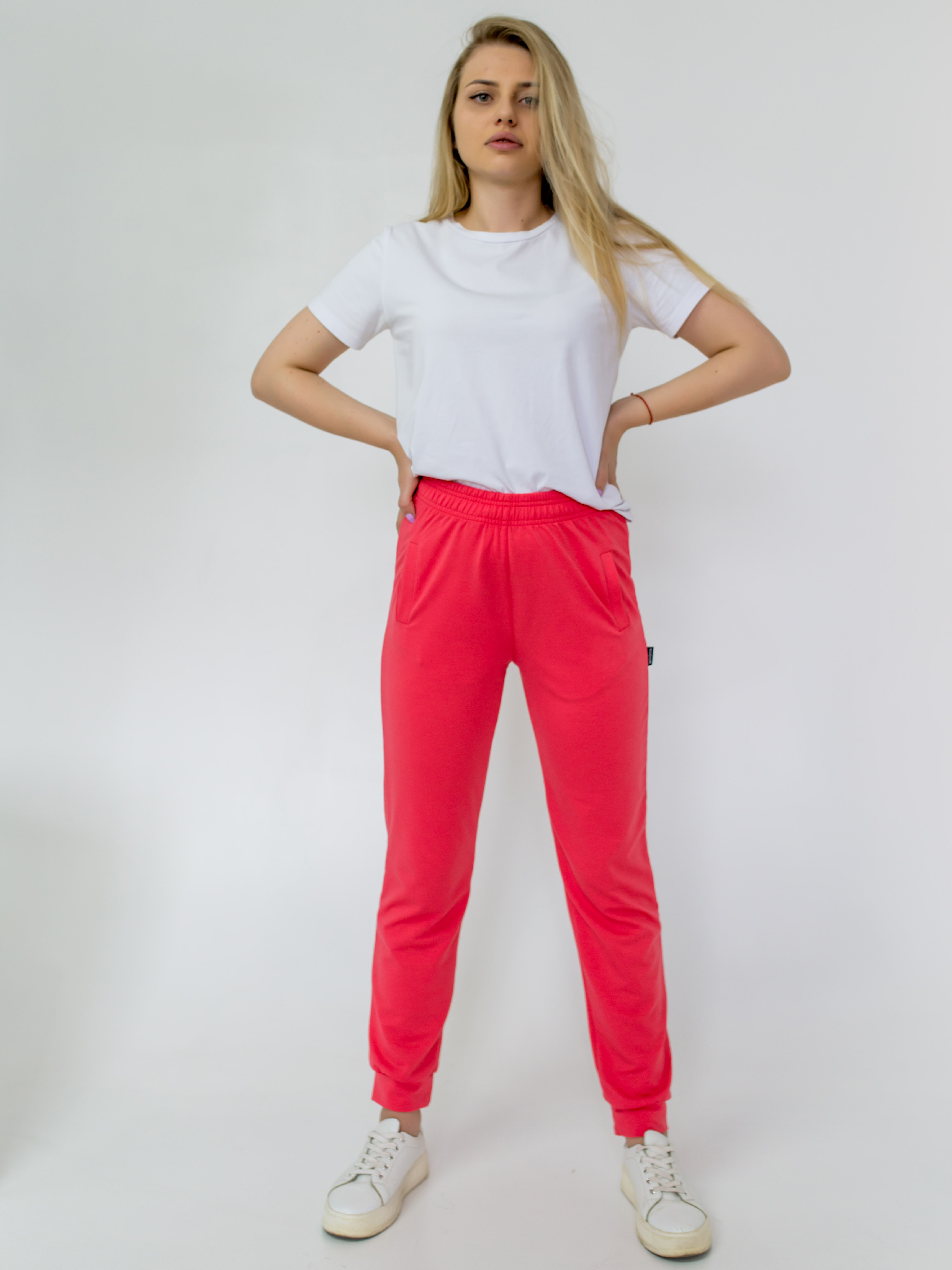 Акція на Спортивні штани жіночі Kodor Standart КБ1106 L Рожеві/Коралові від Rozetka