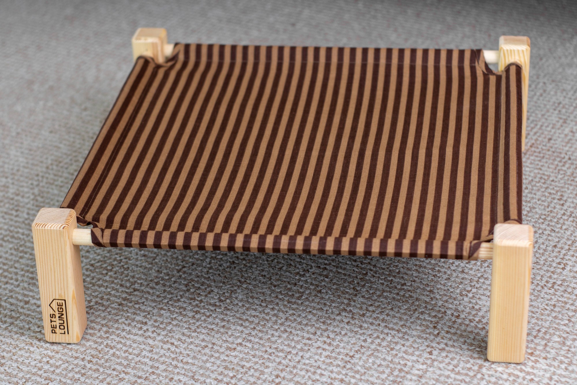 

Лежак для котов и собак Pets Lounge Hammock Square, коричневый
