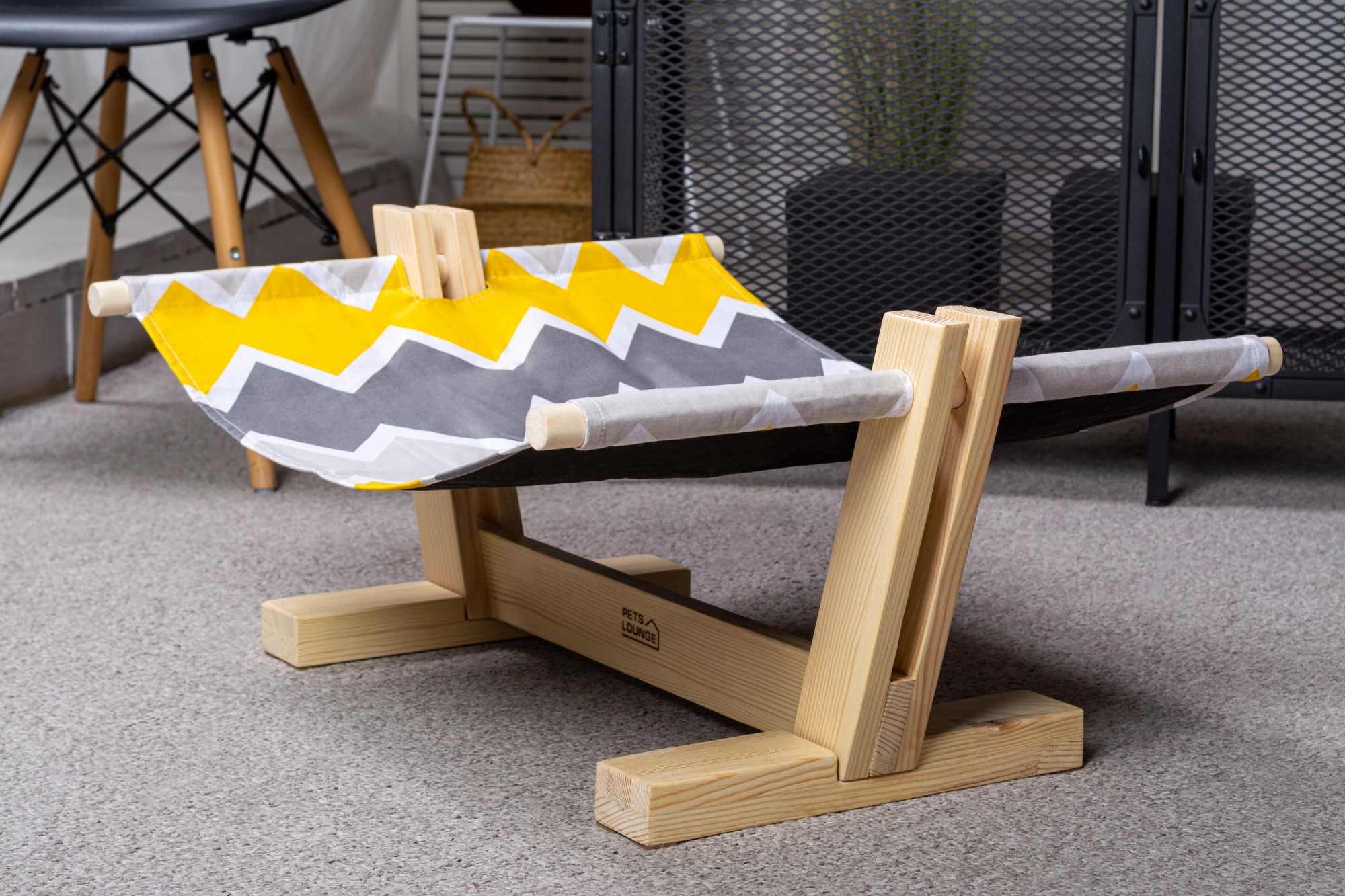 

Лежак для котов Pets Lounge Hammock Sail, серый с жёлтым
