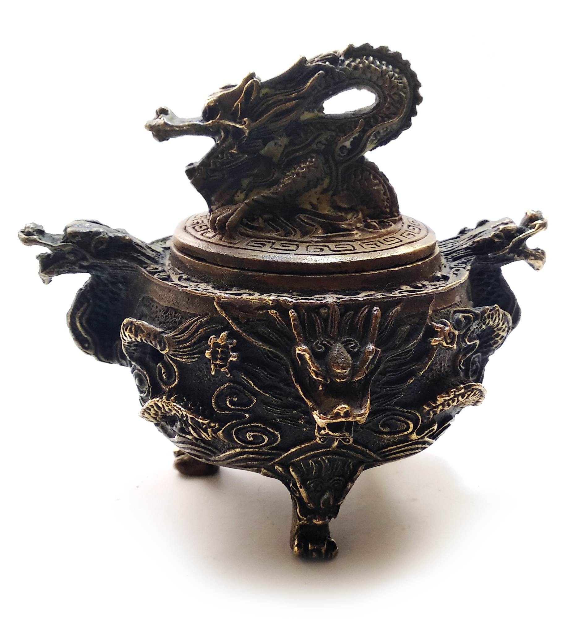 

Курительница бронзовая "Дракон" (13,5х10,5х10,5 см) 32138
