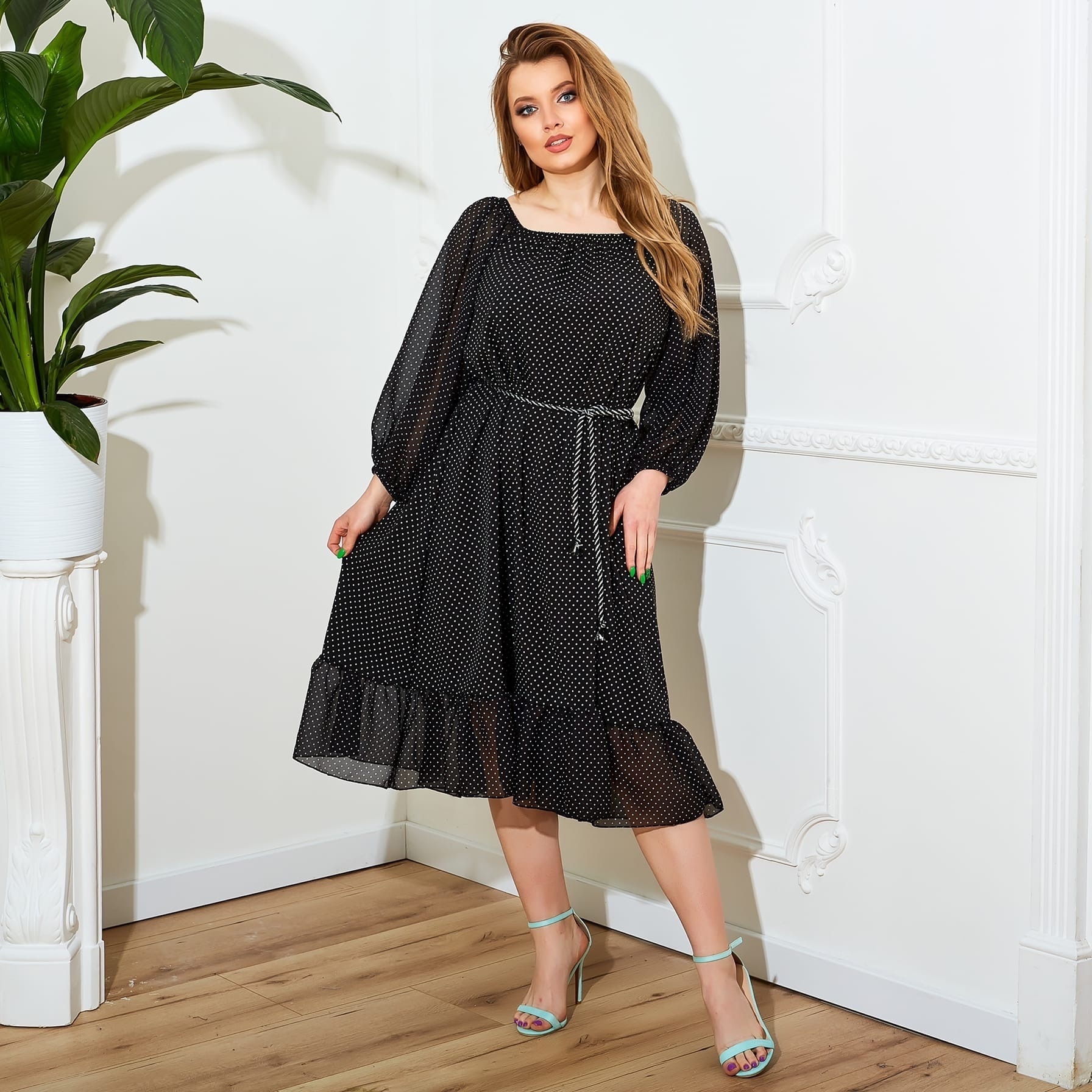

Воздушное платье в горошек Modnicy 05495 48-54