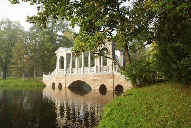 

Фотообои Архитектура 'Мост в парке' (1437) , Классик