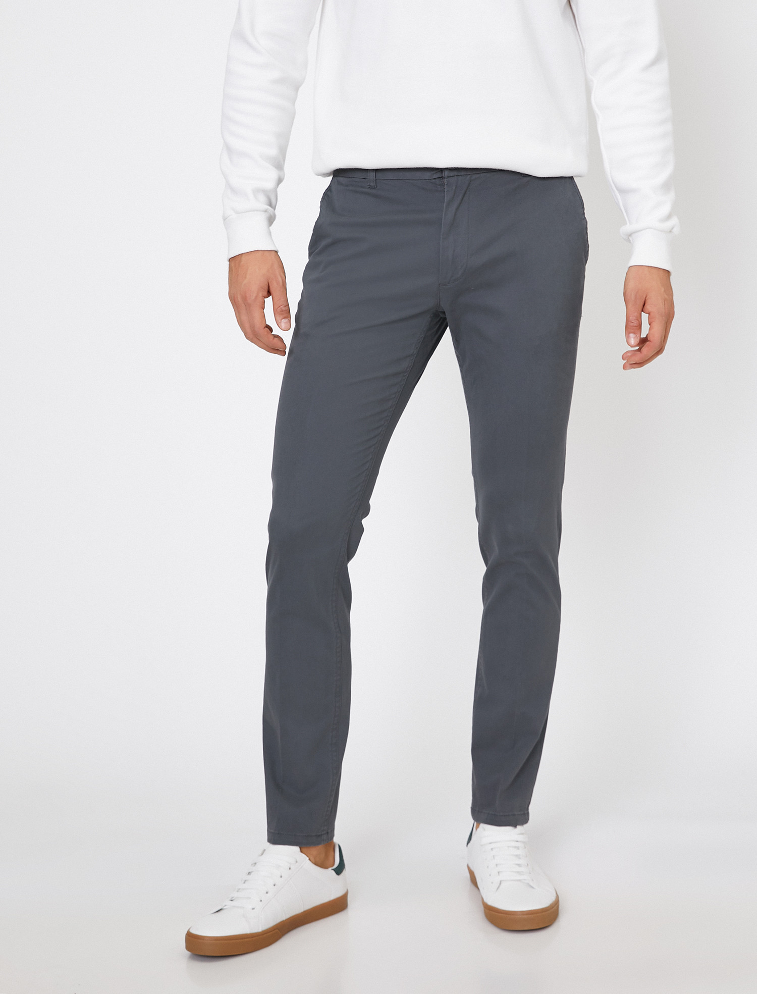 

Брюки Koton 0KAM42810BW-023 33-30 Grey
