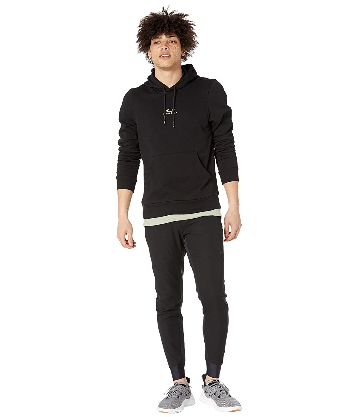 

Худи Oakley New Bark Blackout,  (44, Худи Oakley New Bark Blackout, S (44)
