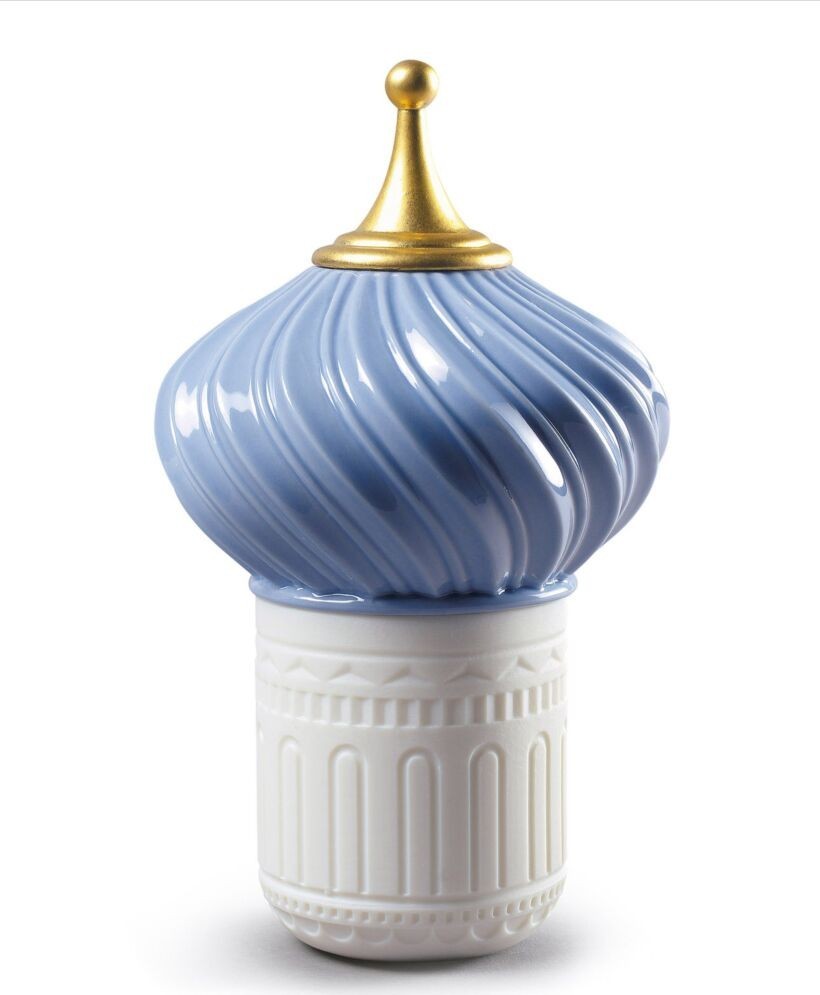 

Свеча Lladro Mauve spire 45g