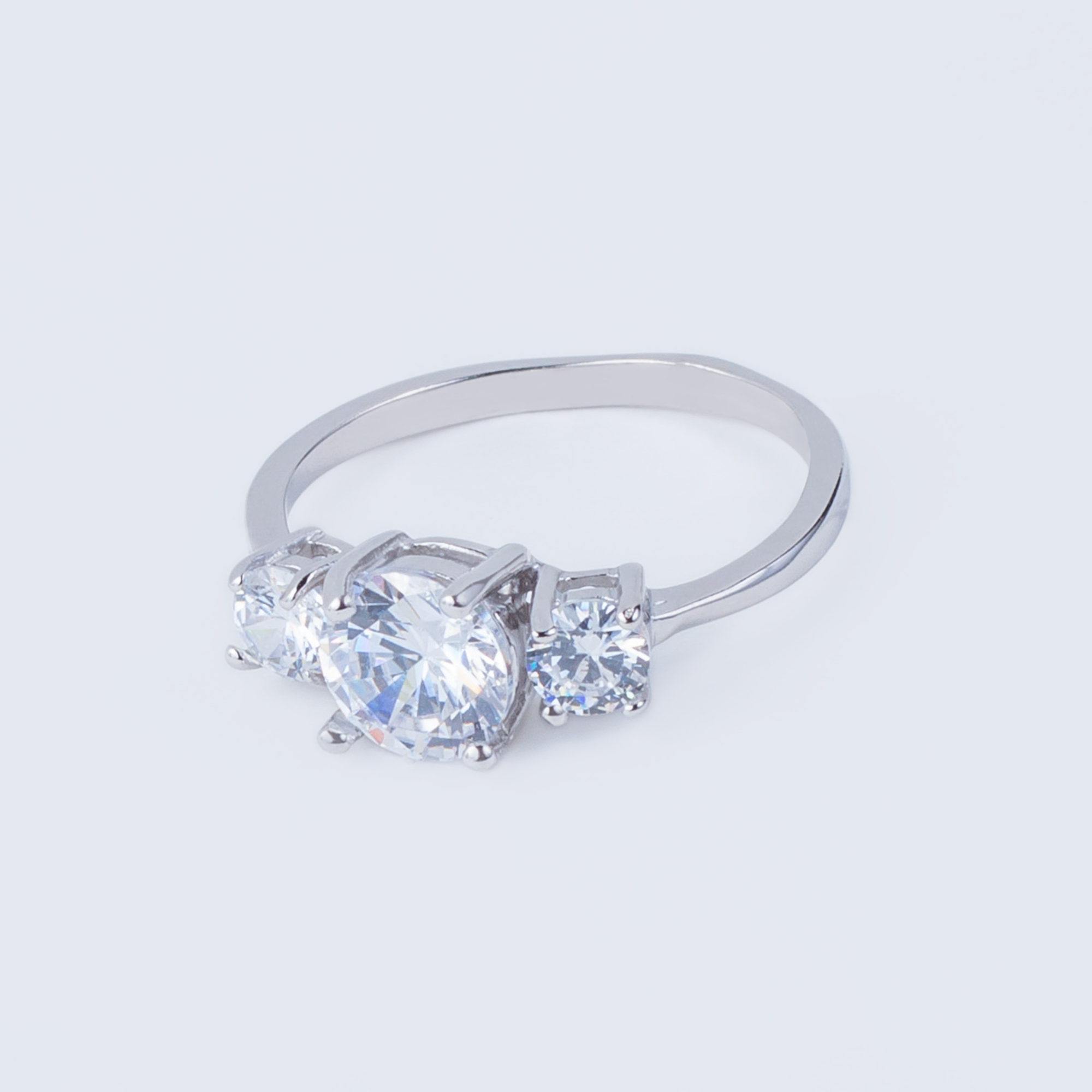

Каблучка TOP Silver размер 19,0 2,55 г 9510061б