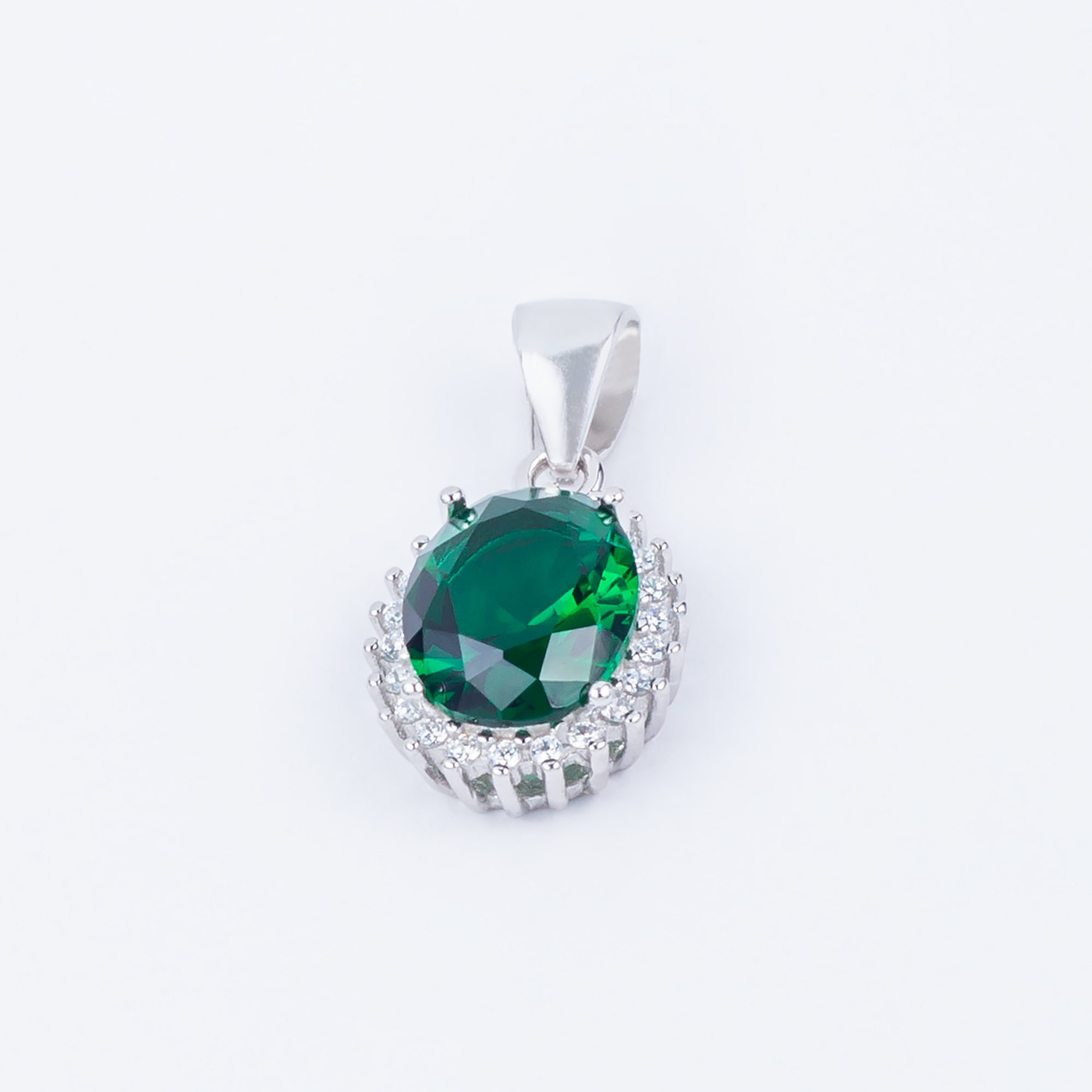 

Підвіска TOP Silver 1,97 г 9540116з