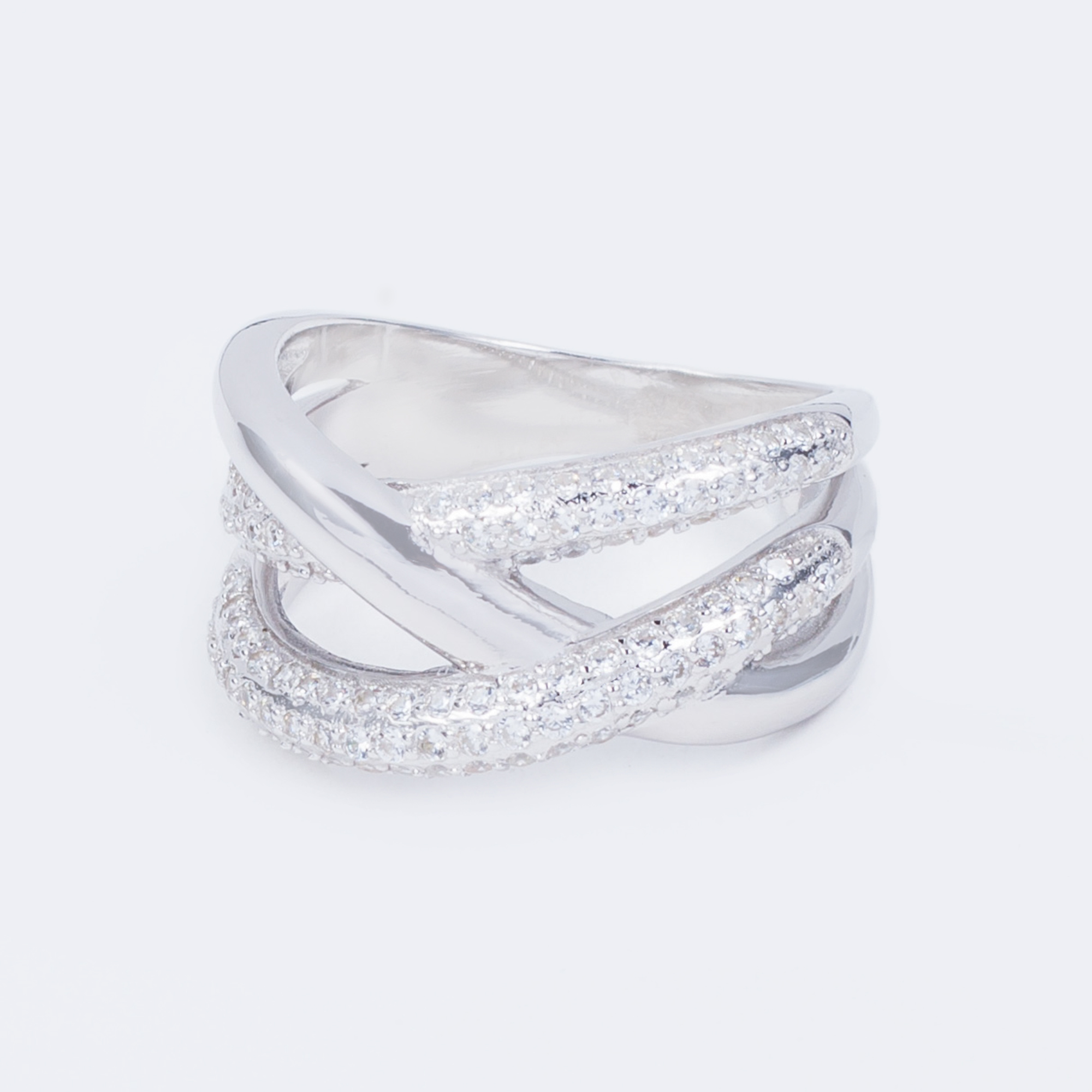

Каблучка TOP Silver размер 17,5 6,15 г 9510008б