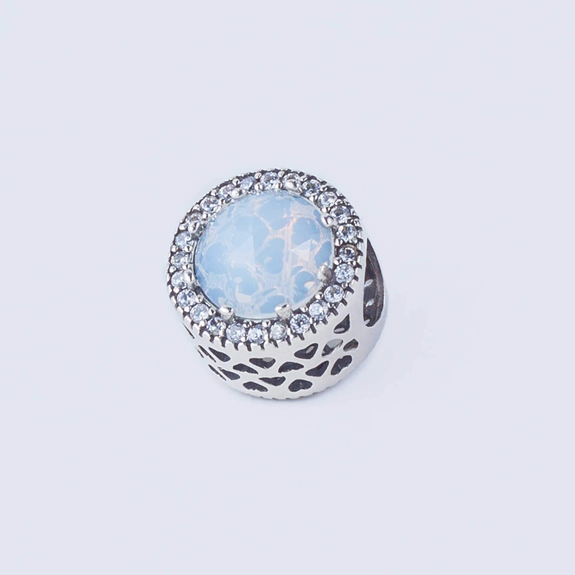 

Шарм Срібло 925 TOP Silver 2,10 г 580001лун