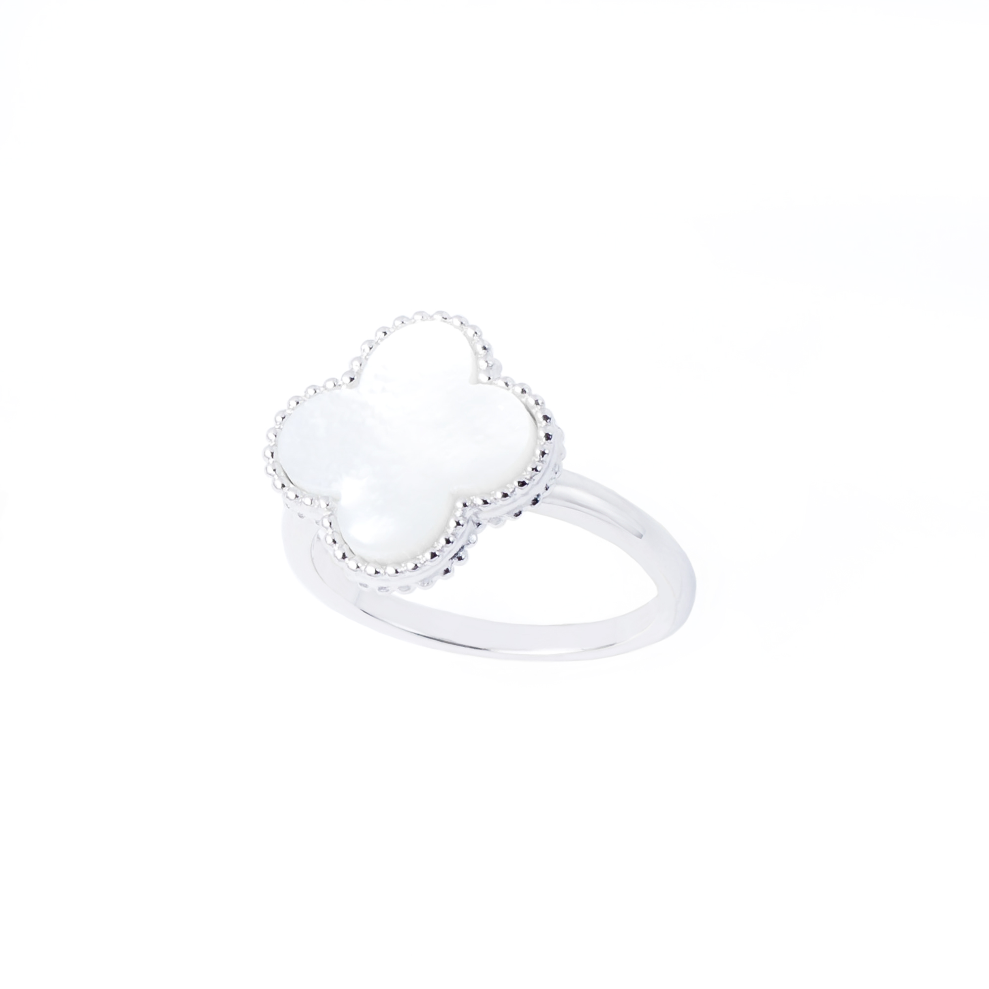 

Каблучка TOP Silver розмір 18,0 3,70 г