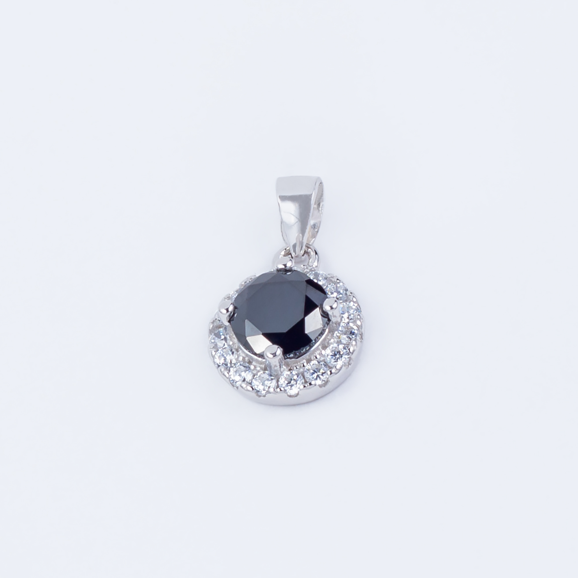 

Підвіска TOP Silver 1,22 г 9540100ч