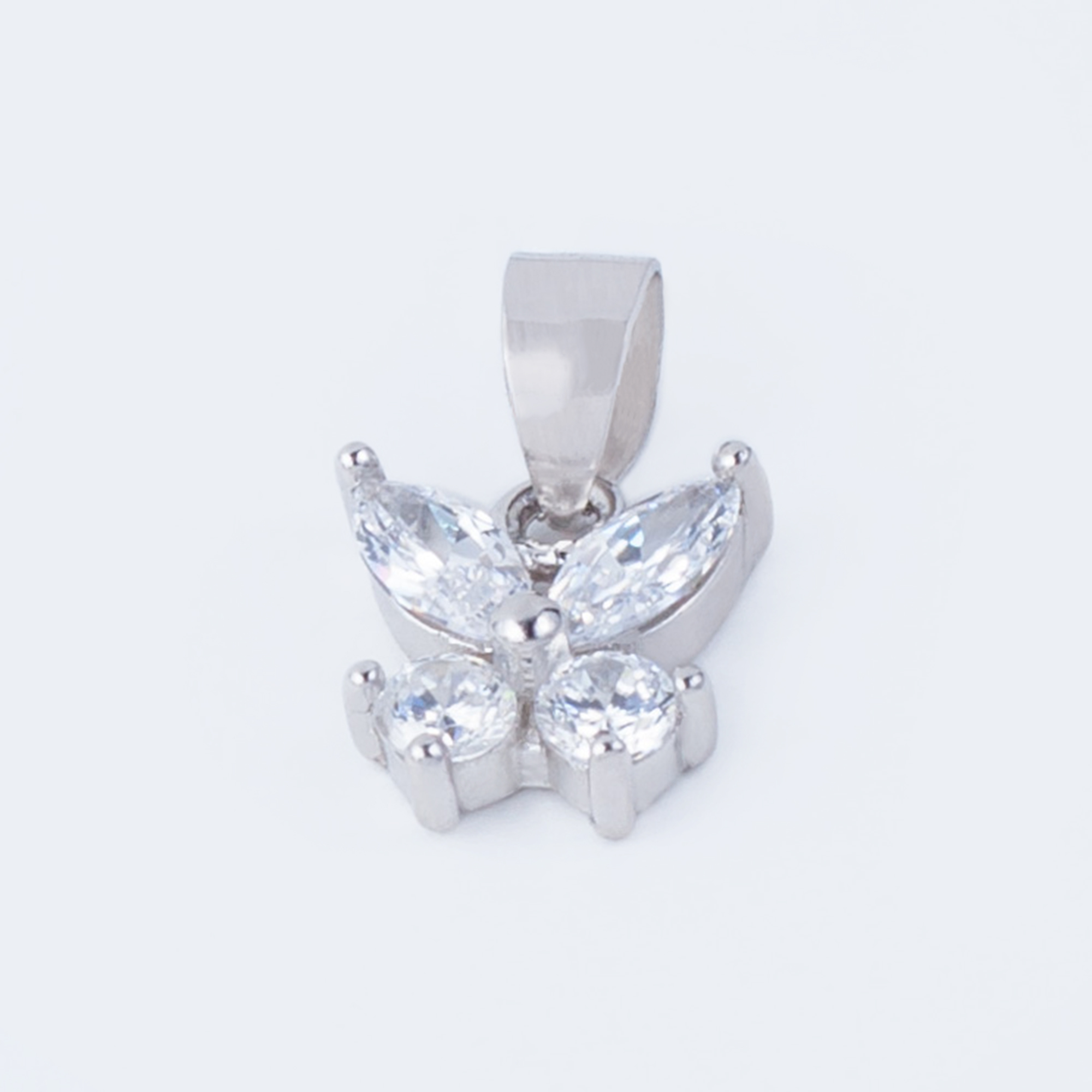 

Підвіска TOP Silver 1,00 г 9540047б