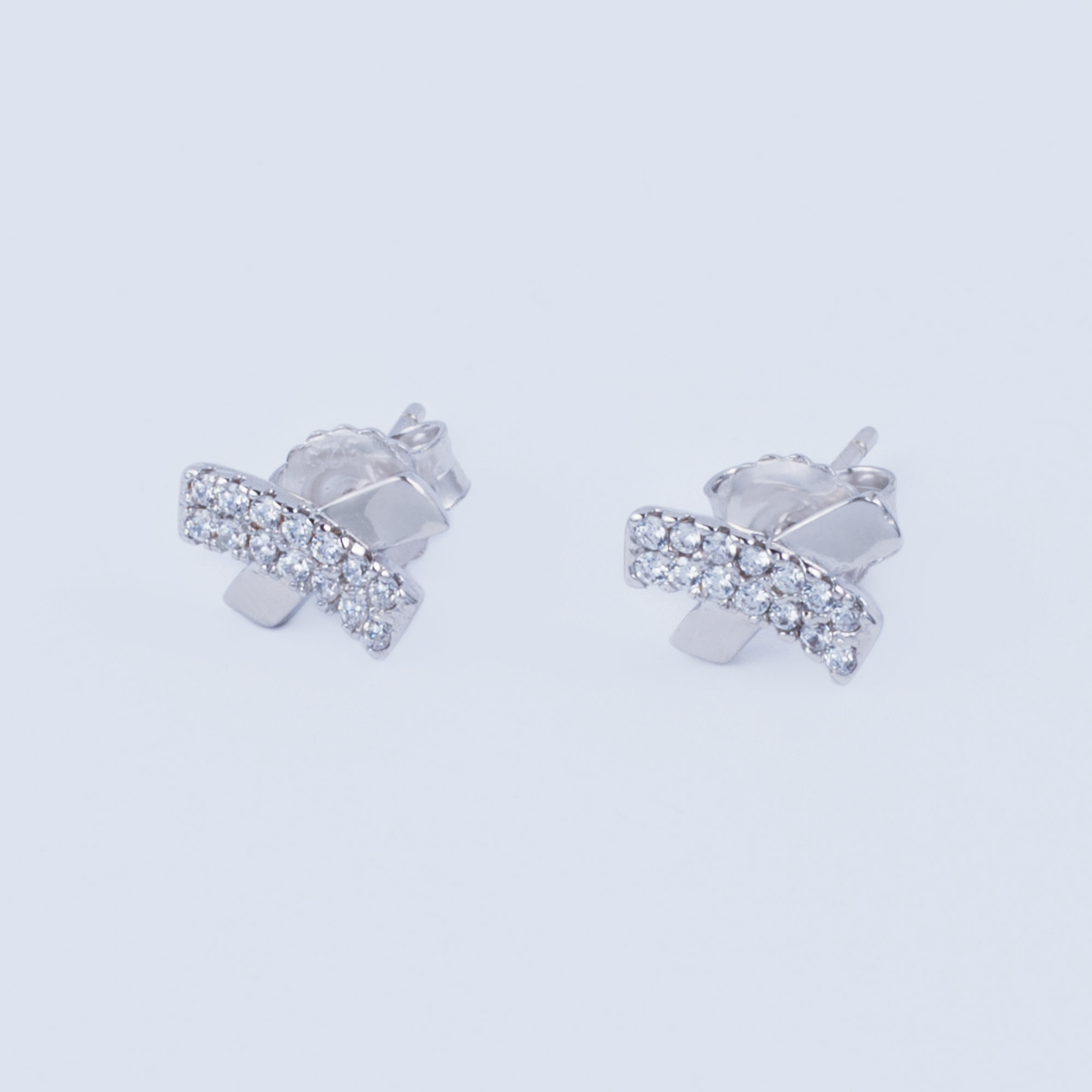 

Сережки TOP Silver 1,53 г 520068б