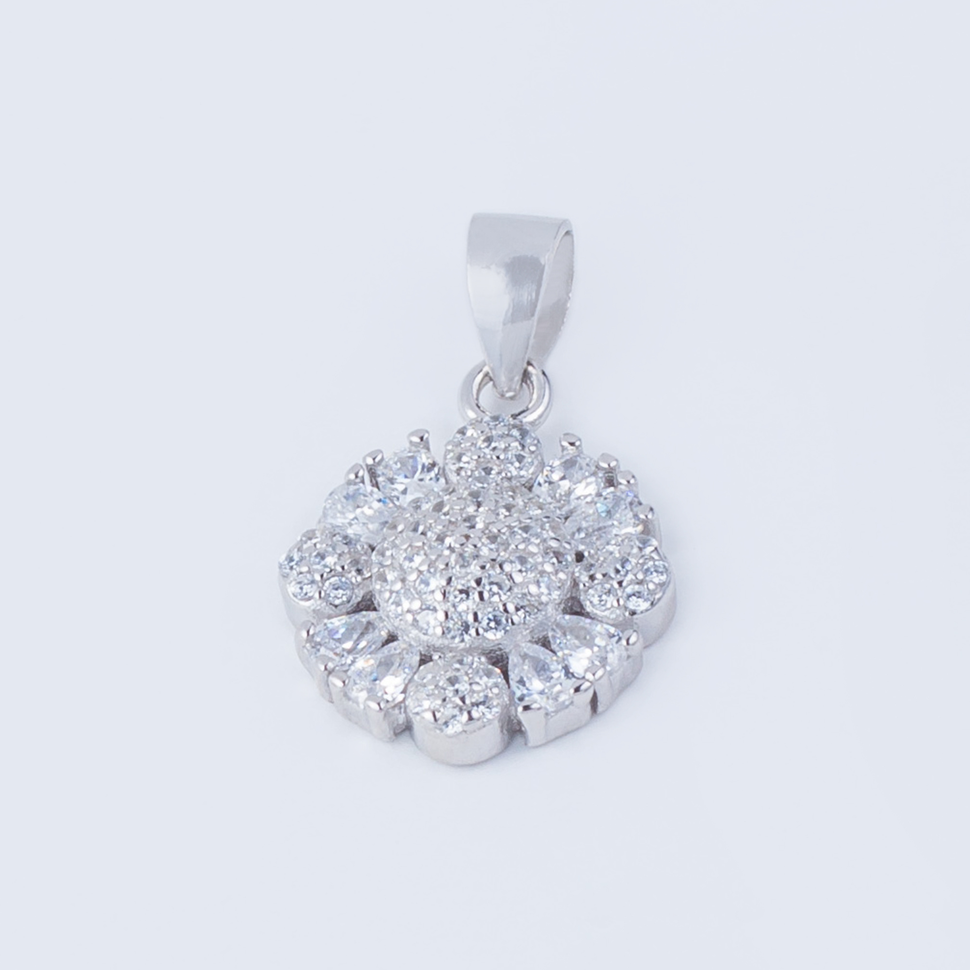 

Підвіска TOP Silver 1,67 г 9540058б