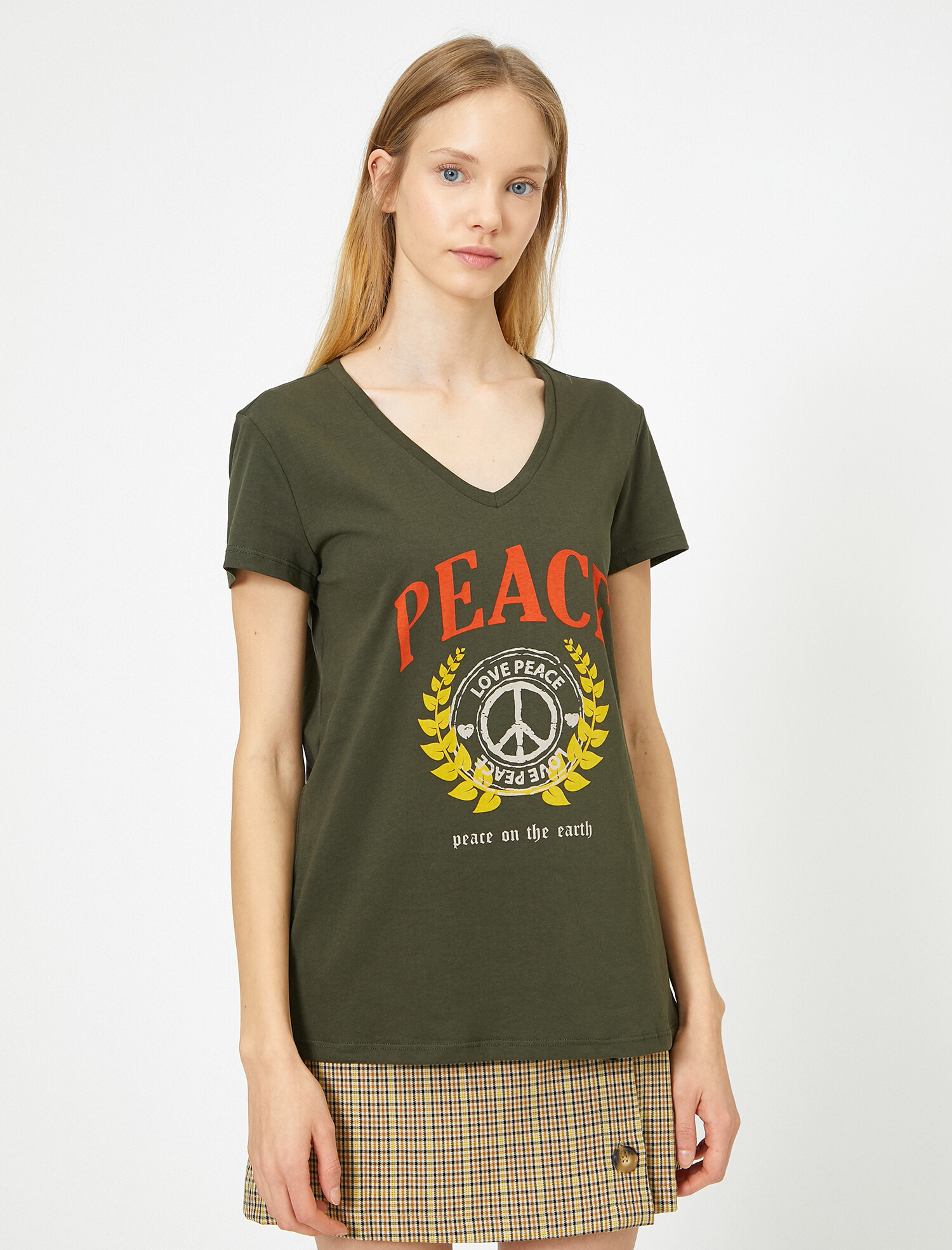 

Футболка Koton 0KAL18849IK-877  D.Khaki, Футболка Koton 0KAL18849IK-877 M D.Khaki